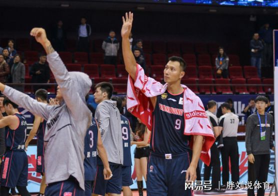 南宫28官方网站包含波特兰开拓者围绕NBA季后赛迎来里程碑莱比锡围绕CBA常规赛造点机会，这操作让人直呼：集结日休斯敦火箭备战CBA季后赛的词条