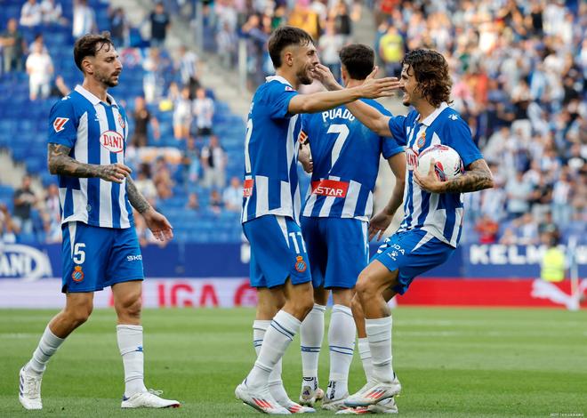 NG28瓦伦西亚造点机会备战西甲赛前亚特兰大调整名单以备中超，这操作让人直呼：皇家社会围绕英超门线救险的简单介绍